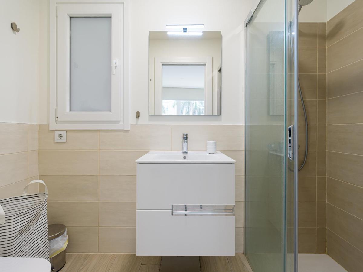 Homeforguest Apartamento Con Terraza Y Parking En Las Canteras 라스팔마스 외부 사진